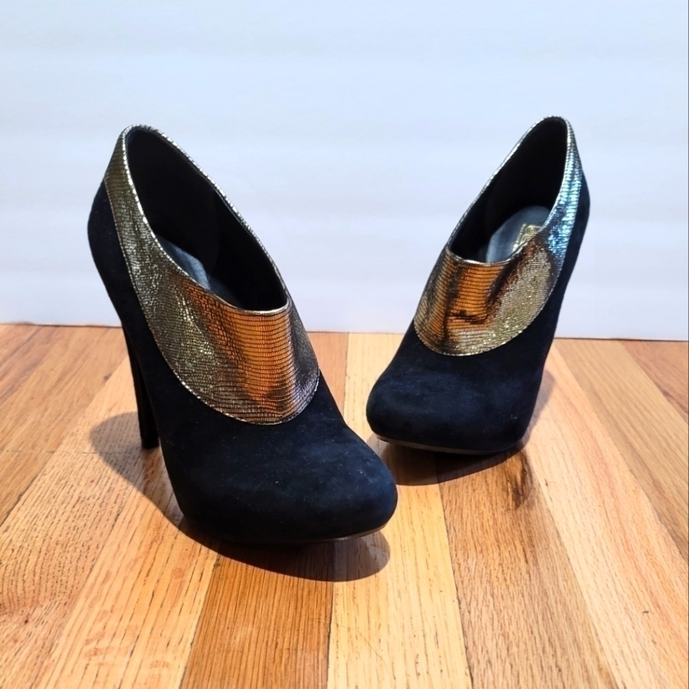 Belle by Sigerson Morrison Ankle Boot